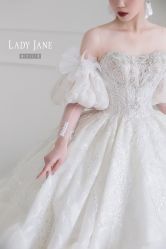 -Lady  Jane高端婚纱礼服馆