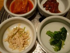 -萨拉伯尔水源素问店·韩国宫廷料理(人民路店)