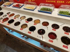-钢管厂五区小郡肝串串香火锅(梅川路店)