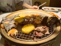 -山焱·炭火自助烤肉(周浦万达店)