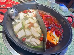 -鸿姐老火锅(静安店)