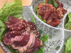 招牌四味坛子肉-芝士牛炭火烤肉