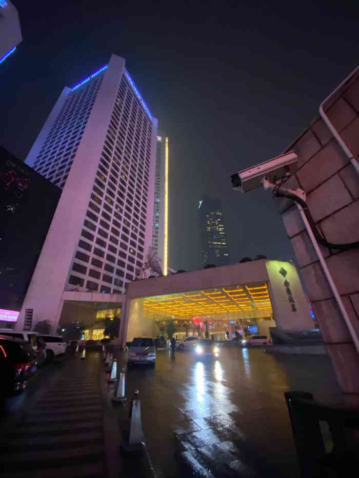 南京金陵饭店-"56楼【家】餐厅 算是全南京逼格最高的火.