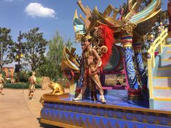 -七彩云南欢乐世界