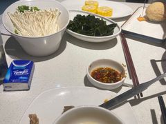 -煲王粤菜餐厅(中侨中心店)