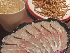 巴沙鱼-袁老四重庆老火锅(桐梓坡店)