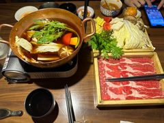 -满满初牛·炭烧牛肉专门店(国大店)