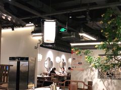 大堂-小菜园新徽菜(芜湖镜湖苏宁店)