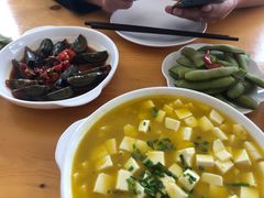 蟹粉豆腐-君豪蟹都·湖景·农家乐(蟹舫苑店)
