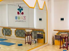 -艺彩童馨舞蹈培训学校(西湖道校区)