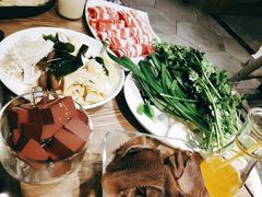 -重拾经典火锅餐厅(乳山店)