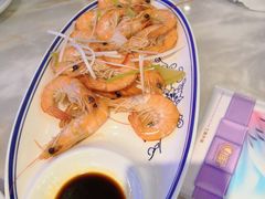 -小鱼儿海鲜港(新村十区店)