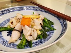 -壹零贰小馆(桂城石啃店)