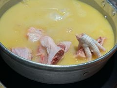 -禄婶鸡煲·打边炉