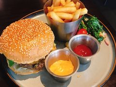 四重芝士汉堡-bluefrog蓝蛙(皇庭广场店)