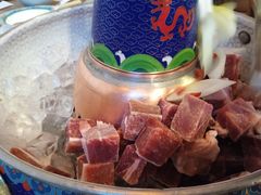 -毛辣果·贵州红酸汤牛肉火锅(西单店)