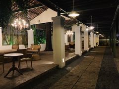 -喜洲吧·江畔老船厂·庭院餐厅(喜临院店)