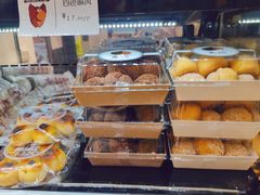 巧克力泡芙-高力乐面包咖啡厅(西塔店)