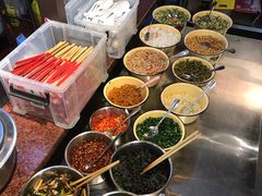 自助小菜-丽丽三鲜螺蛳粉(田林路店)