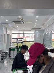 -镁连社·美联社
