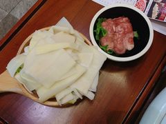 猪脑花-沸炉重庆老火锅(军事博物馆店)