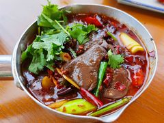 -包整·丝娃娃(一览甲秀楼风景店)