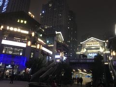 -观音桥步行街