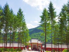 -九鼎铁刹山风景区