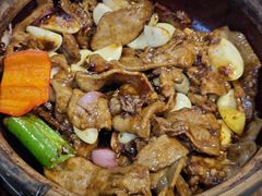 生啫牛舌-天宝食坊·啫啫煲大排档(西华路店)