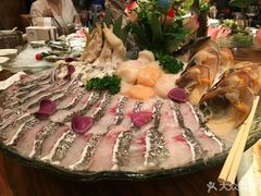 青斑海鲜拼盘-珍宝轩海鲜火锅(碧湖大厦店)
