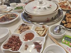 -土连锅·现熬养生汤锅(梁家巷店)