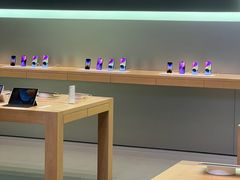 -Apple零售店(华贸购物中心店)