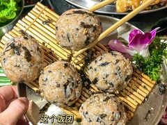 -围炉肉舍•炭烤活鳗•丹东海鲜烤肉(步行街店)