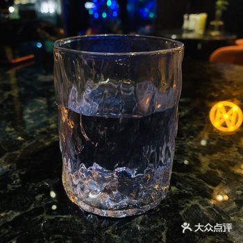 这家店是讯美科技广场的邂逅
