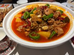 新疆大盘鸡-清真·卡德尔大叔新疆主题餐厅(龙汇路店)