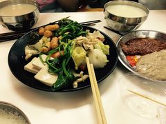 -胡家麻辣串(核桃园路店)