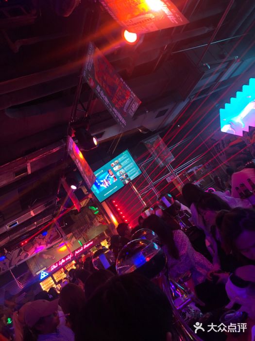 UP嘻哈酒吧(粉巢店)图片