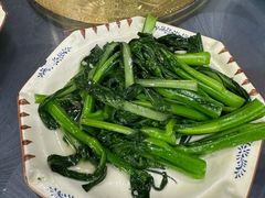 -盛得农家美食·无花果浸鸡·古法烧鸡·竹筒饭(白水寨森林海店)