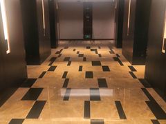 -上海龙之梦万丽酒店