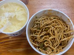 -罗氏热干牛肉面(中南三路店)