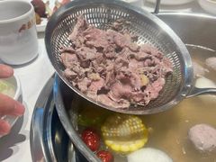 -犇鼎牛潮汕牛肉火锅(新辰里学清路店)