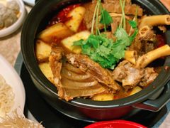 -沪小胖小龙虾(淮海中路旗舰店)