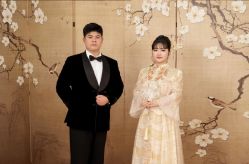 -雪中彩影婚纱摄影·微光艺术中心