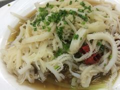 热呛牛百叶-做了不起的80后