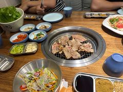 -明洞阿姨·韩式酱蟹烤肉·创意料理(三元桥店)