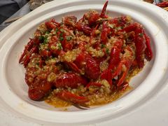 -肥肥虾庄·金牌油焖大虾(东湖欢乐谷店)