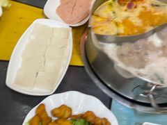 -四季喧黔味豆米火锅(万达广场店)