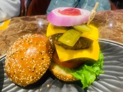 -Let'sBURGERplus·非常创意汉堡(三里屯店)