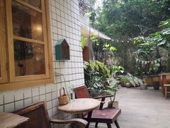 露天位-懒鱼时光馆(沙坪坝店)