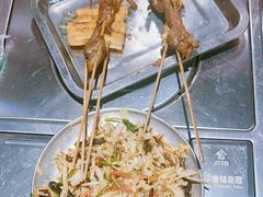 -马路牙子烧烤音乐酒馆(望京店)